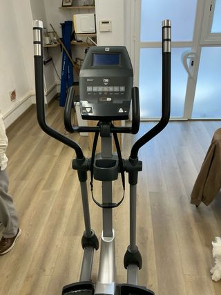 Bicicleta elíptica BH NLS18