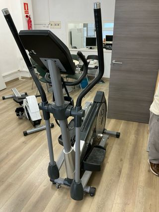 Bicicleta elíptica BH NLS18