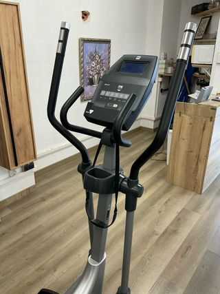 Bicicleta elíptica BH NLS18