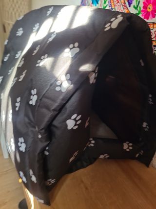 Cama para mascotas con huellas. Perros Gatos