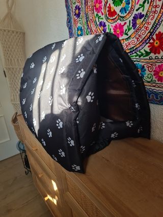 Cama para mascotas con huellas. Perros Gatos