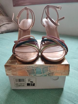 Zapatos de salón tacón oro multicolor talla 37