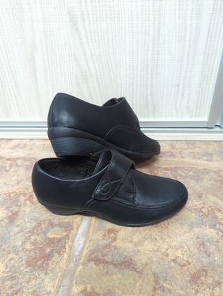Zapatos negros talla 36