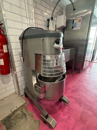 Maquinaria Pastelería Completa