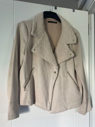 Chaqueta Sfera Beige Talla XL de antelina 