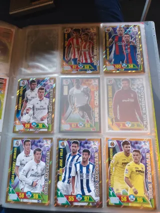 Álbum Adrenalyn 2016-17 + 250 cartas