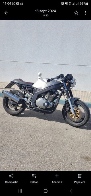 Suzuki GS500 Cafe Racer