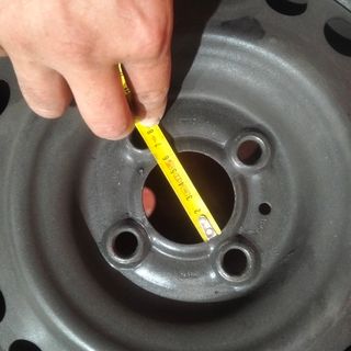 Llantas  de 15 
Nissan Note 4/100