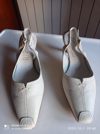 Zapatos de tacón beige/blanco