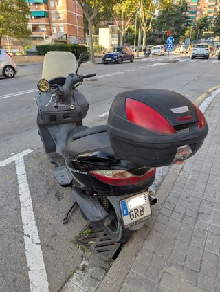 Suzuki Burgman 200