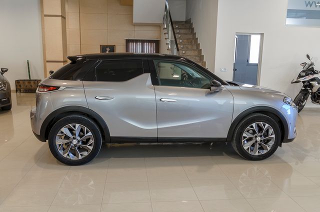 DS DS 3 CROSSBACK E-TENSE 50 kWh GRAND CHIC Auto