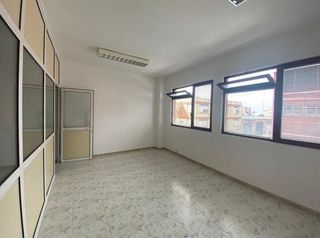 Oficina en venta en Alisal - Cazoña - San Román en Santander