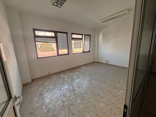 Oficina en venta en Alisal - Cazoña - San Román en Santander
