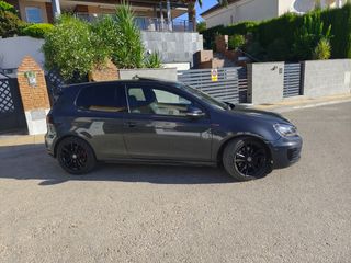 Volkswagen Golf GTI 300CV 