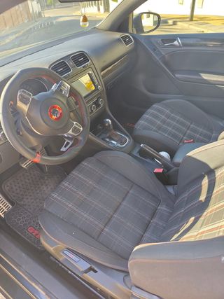 Volkswagen Golf GTI 300CV 