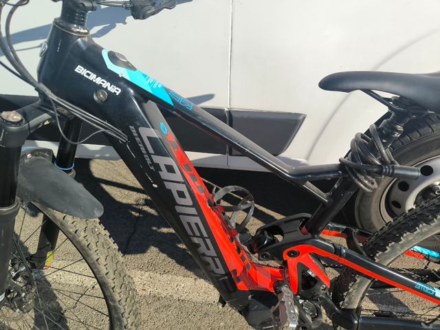 Bicicletta elettrica Lapierre.
812 km. 