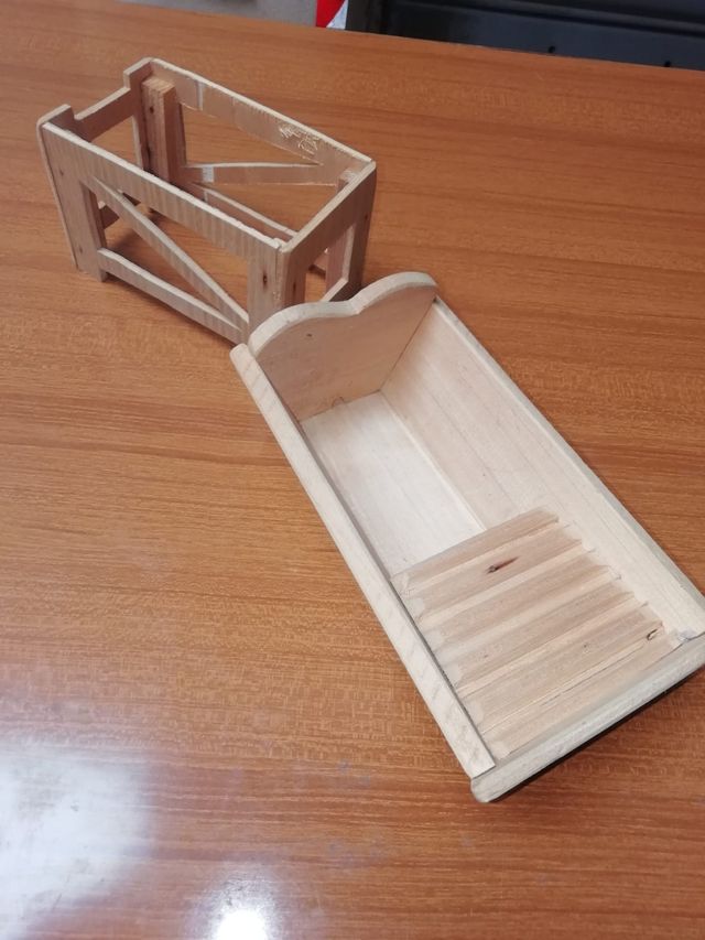 Lavatoio piccolo in legno