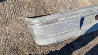 PARAGOLPES TRASERO RENAULT CLIO 1998 PLASTICO MATE