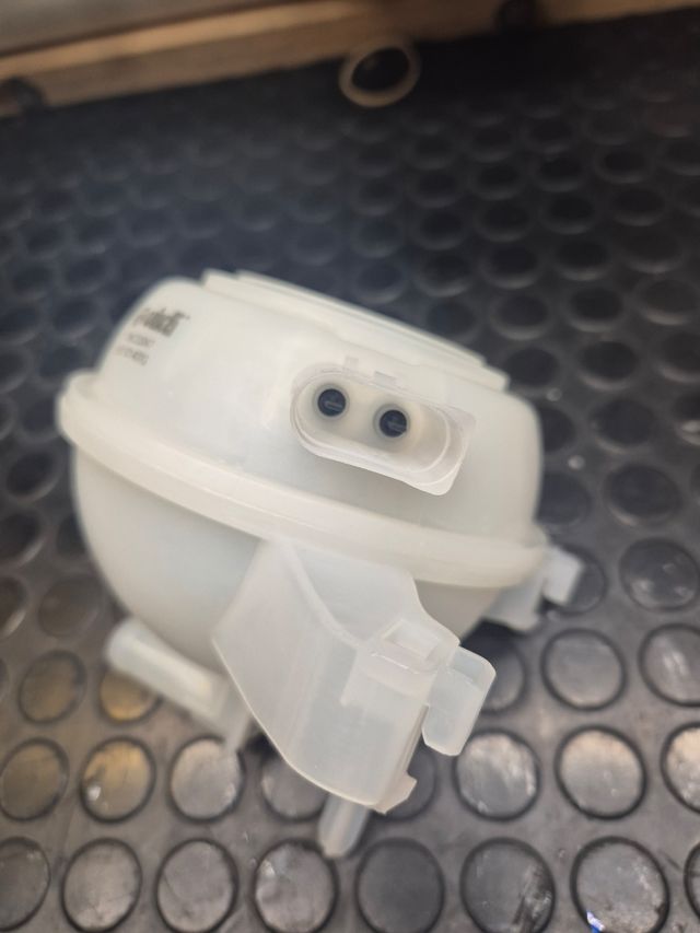 Serbatoio refrigerante VAG 