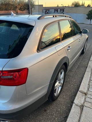 Audi A6 Allroad 2013