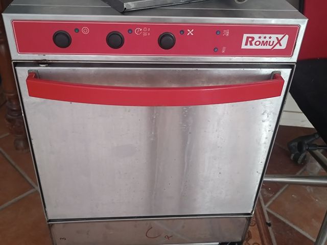 Friegaplatos industrial Romux