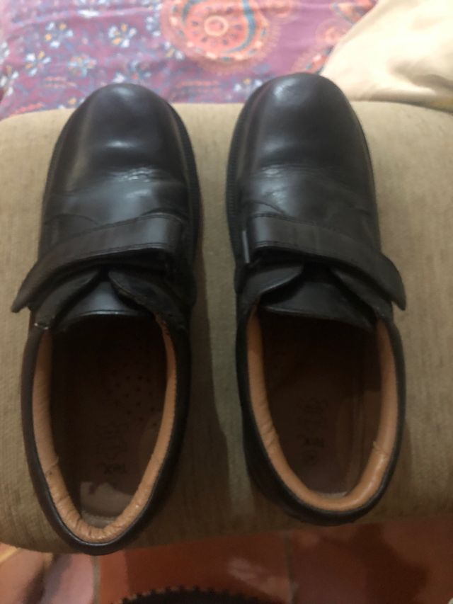 Zapatos negros usado solo una vez