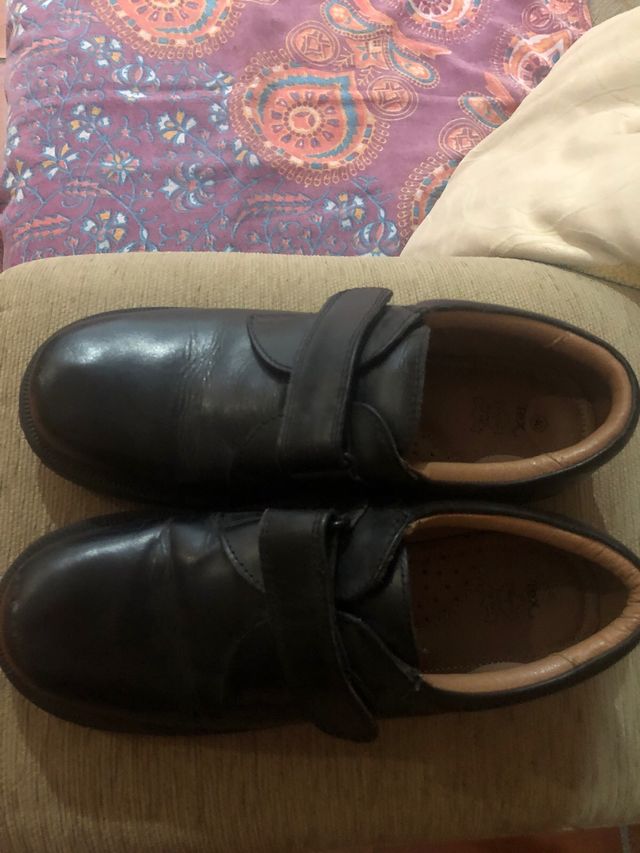 Zapatos negros usado solo una vez