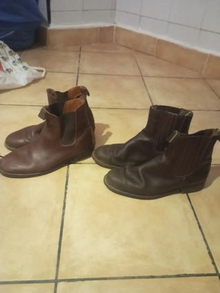 Botas de romería marrones