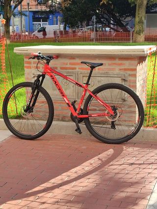 Bicicleta de Montaña 29 Roja
