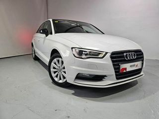 Audi A3 Sedan 1.6 TDI 105cv Attraction