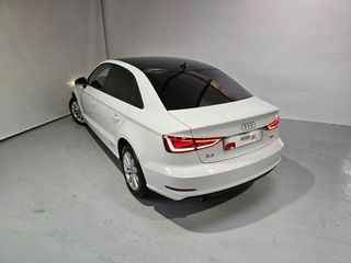 Audi A3 Sedan 1.6 TDI 105cv Attraction