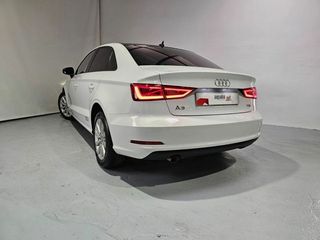 Audi A3 Sedan 1.6 TDI 105cv Attraction