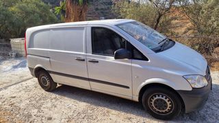 se vende furgoneta MERCEDES BENZ Vito113 Cid