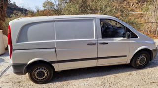 se vende furgoneta MERCEDES BENZ Vito113 Cid
