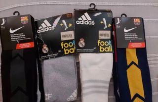 Calcetines de fútbol Adidas y Nike
