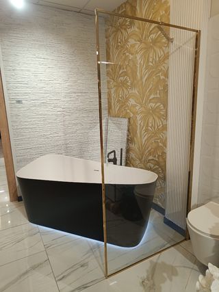 INSTALADOR DE MAMPARAS DE BAÑO