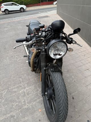 Triumph Speed Twin 900 2023 - como nueva 