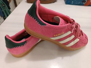 Zapatillas Adidas Gazelle rosas talla 38 2/3