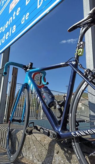 Bicicleta carretera Canyon