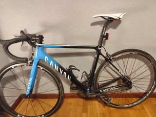 Bicicleta carretera Canyon