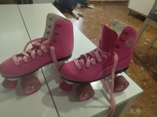 Patines de 4 ruedas rosas