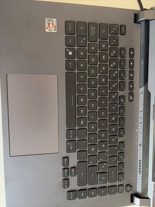 Portátil ASUS ROG G153