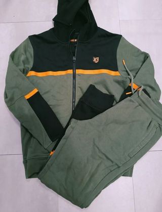 Chándal FOOTKORNER hombre verde y naranja