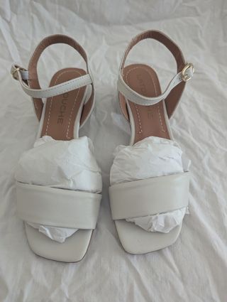 Sandalias de piel mujer blancas