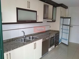 Chalet en alquiler en Universidad en Ourense