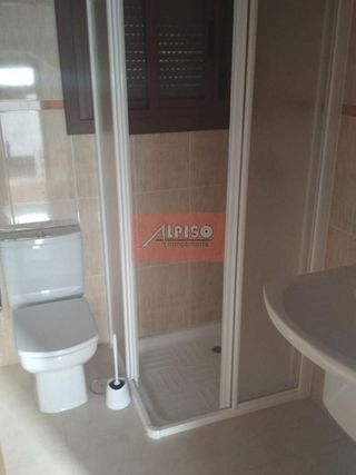 Chalet en alquiler en Universidad en Ourense