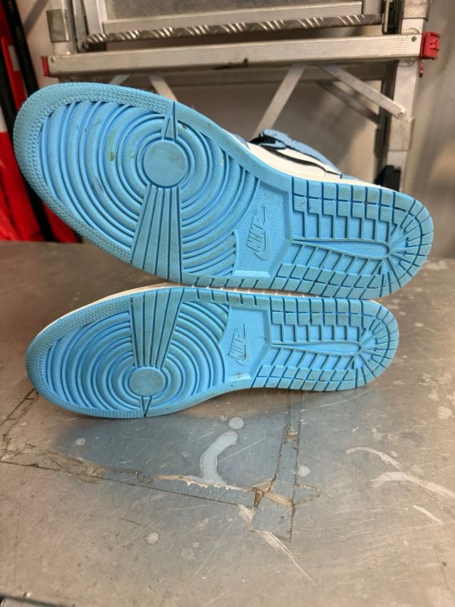 Air Jordan 1 High Azul y Blanco