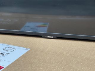 Samsung QLED 49 Q60R 2019 (Pantalla Rota)