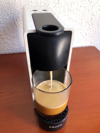 Cafetera Nespresso Krups Blanca