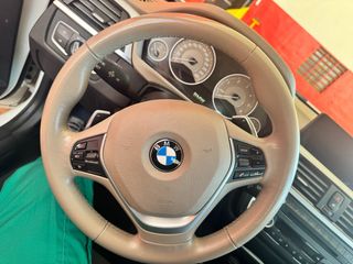 Volante completo, airbag y levas BMW F30 